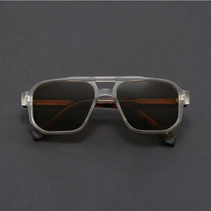 Reese Titan Shades