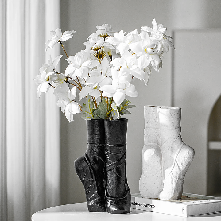 Pirouette Grace Ballet Vase